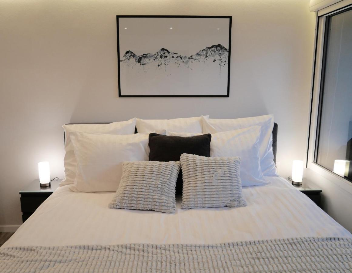 Moderne Wohnung An Toller Lage In Laax Bagian luar foto